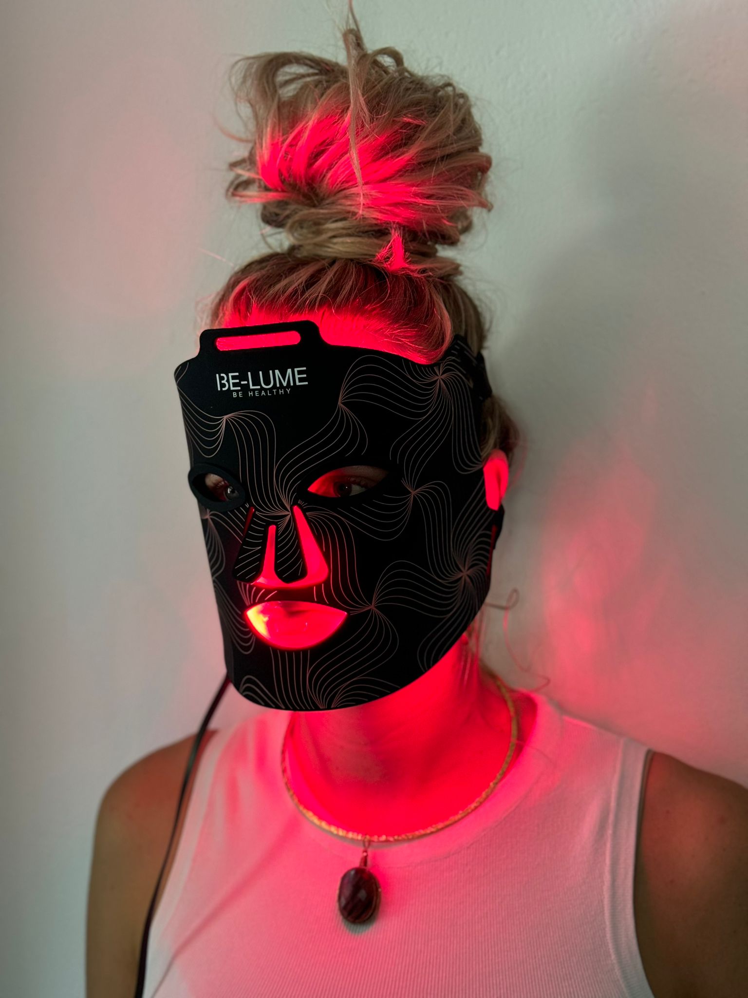 Be-lume LED Facial Mask Black